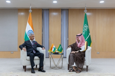 وزير الخارجية يلتقي لافروف وجايشانكر وفييرا