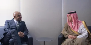 وزير الدولة للشؤون الخارجية يلتقي وزير خارجية كولومبيا