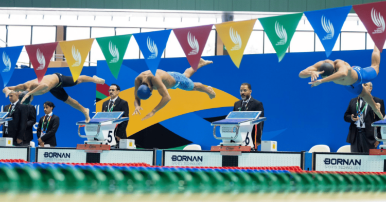 دورة الألعاب السعودية تتوّيج الفائزين في اليوم الأول من منافسات السباحة