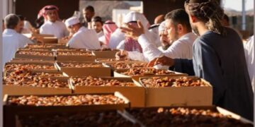 تقنيات إلكترونية بمزاد «تمور العُلا» للارتقاء بمستويات الجودة والتسويق