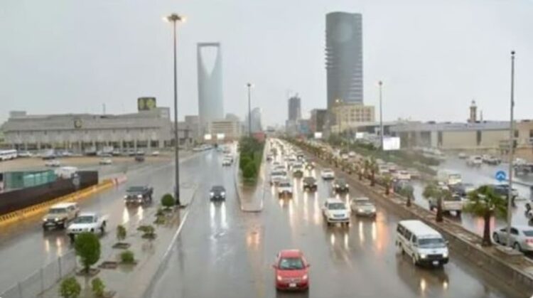طقس المملكة الأربعاء.. أمطار رعدية ورياح نشطة على عدة مناطق