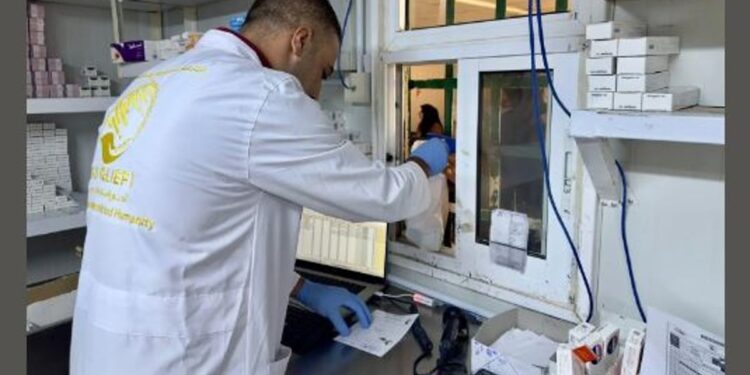 خلال أسبوع.. عيادات «سلمان للإغاثة» تقدم خدماتها الطبية لـ2.605 لاجئين في مخيم الزعتري بالأردن