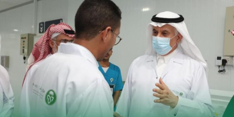 لتعزيز دور المكافحة الحيوية.. وزير البيئة يشارك في إطلاق 11 كائنا حيا نافعا للسيطرة على الآفات النباتية