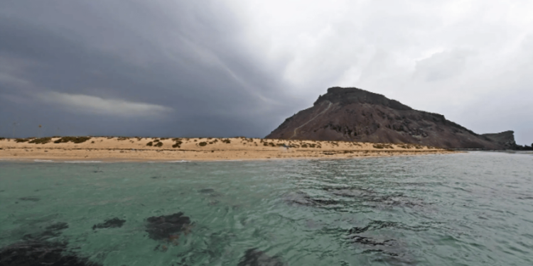 سواحل عسير تتهيأ لاستقبال زوارها ومحبي السياحة البحرية