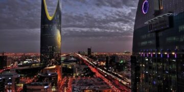 307 مليارات ريال تسهيلات للمنشآت المتوسطة والصغيرة