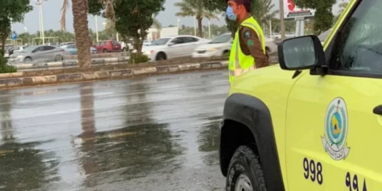 أمطار حتى السبت.. الدفاع المدني: ابتعِدوا عن السيول