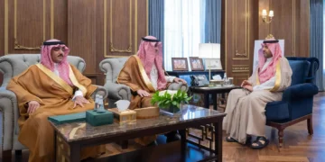 أمير الحدود الشمالية يتسلّم تقريرًا عن مشاريع المؤسسة العامة للتدريب التقني والمهني وخططها التدريبية في المنطقة
