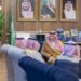 أمير الحدود الشمالية يستقبل رئيس سفراء جمعية الأدب المهنية بالمنطقة