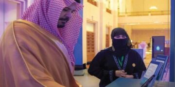 أمير منطقة المدينة المنورة يدشن المعرض التوعوي للأمن السيبراني