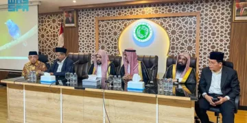 إمام المسجد النبوي يزور مجلس العلماء الإندونيسي بجاكرتا