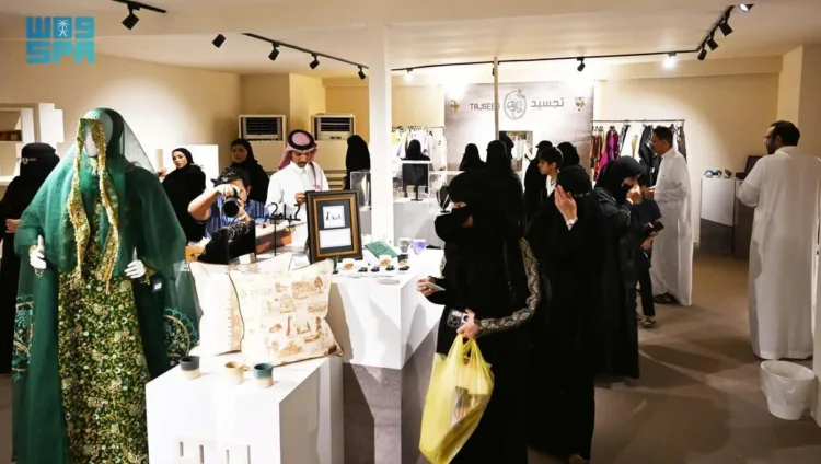 استقطب أكثر من 13 ألف زائر.. بنك التنمية الاجتماعية يختتم بنجاح النسخة الخامسة لـ«سوق الدار»