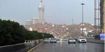 «الأرصاد» أمطار متوسطة إلى غزيرة على محافظات مكة المكرمة حتى الأحد المقبل