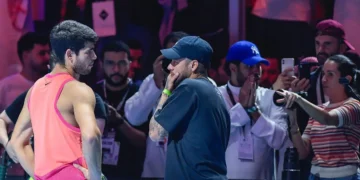 الإيطالي يانيك سينر والإسباني ألكاراز يتأهلان إلى نصف نهائي The 6 Kings Slam