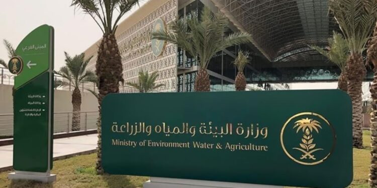 «البيئة»: 37 مليار ريال استثمارات للقطاع الخاصّ لتطوير واستدامة «الزراعة والأغذية» بالمملكة