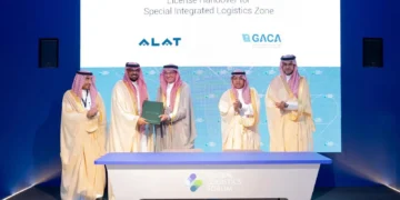 “الطيران المدني” تُسلم 4 تراخيص تجارية لتقديم الخدمات التشغيلية والتصنيعية واللوجستية في المنطقة اللوجستية المتكاملة بالرياض