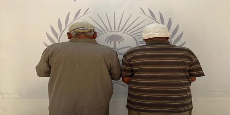 القبض على مخالفين لنظام البيئة لارتكابهما مخالفة الصيد في أماكن محظور الصيد فيها في محمية الإمام تركي بن عبدالله الملكية