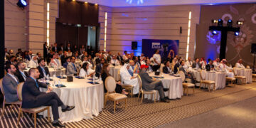 المملكة تجمع رواد الابتكار في الذكاء الاصطناعي في قمة أرتيفاكت 2024