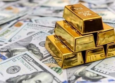 النفط يهبط 3% والذهب يستقر