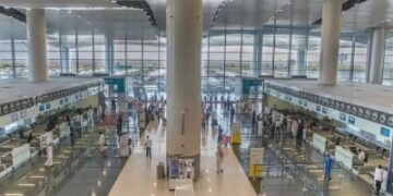 بـ82%.. مطار الملك خالد الأعلى التزامًا بمطارات المملكة