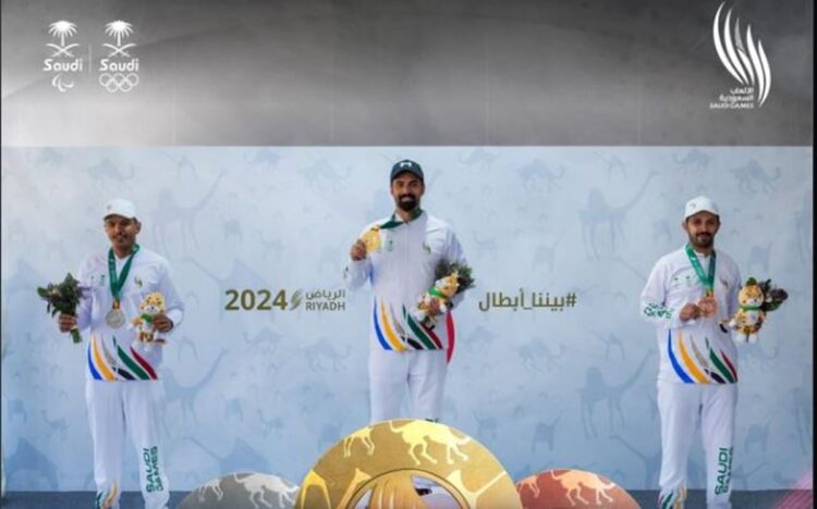 تتويج الفائزين في مسابقة مسدس الهواء بدورة الألعاب السعودية