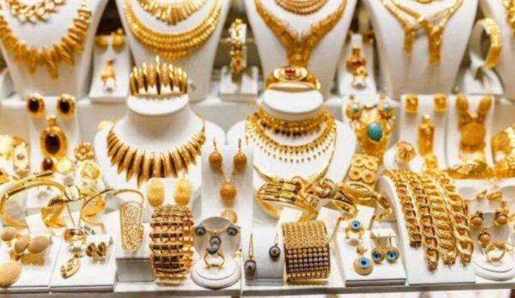 تراجع كل الأعيرة.. سعر الذهب في السعودية اليوم الإثنين 25-4- 1446