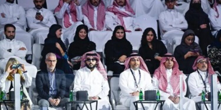 سينر وألكاراز يواصلان تألقهما وينتقلان إلى نهائي بطولة The six Kings Slam في موسم الرياض