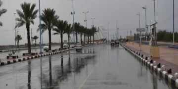 طقس المملكة الخميس.. استمرار هطول الأمطار الرعدية ورياح نشطة على عدة مناطق