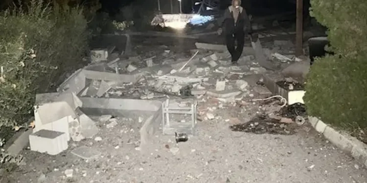 قتلتهم نياماً.. إسرائيل تقصف مقرا للصحافيين بحاصبيا