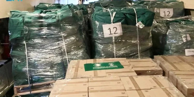 مغادرة الطائرة الإغاثية الثانية عشرة ضمن الجسر الجوي السعودي الذي يسيّره مركز الملك سلمان للإغاثة لمساعدة الشعب اللبناني