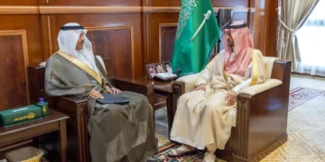 نائب أمير حائل يستقبل مدير عام فرع وزارة التجارة بالمنطقة