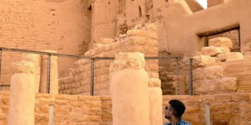“نوفاك” يزور الأماكن التاريخية في الدرعية