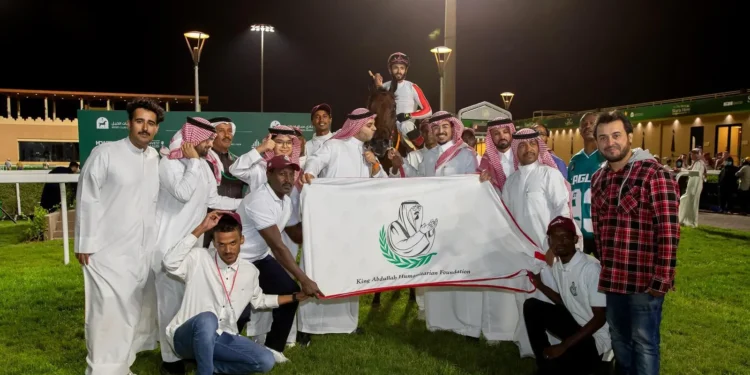 نيابة عن وزير الدفاع.. وكيل وزارة الدفاع للشؤون الإستراتيجية يشهد حفل سباق الخيل على كأس وزارة الدفاع