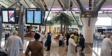 هبوط اضطراري لطائرة 'الرياض بومباي' بعُمان