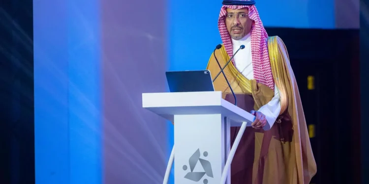 وزير الصناعة: منطقة القصيم تمتلك قاعدة صناعية وتحتضن 3 مدن يزيد معدل الإشغال فيها على 70%