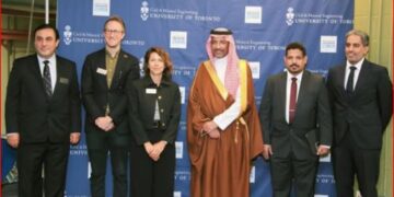 وزير الصناعة يبحث مع جامعة «تورونتو» الكندية تطوير القدرات البشرية التعدينية