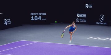 مواجهات مثيرة تحسم المتأهلين للدور النهائي في بطولة WTA للتنس