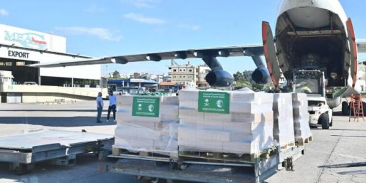 الطائرة الإغاثية السعودية الـ 23 تصل إلى لبنان