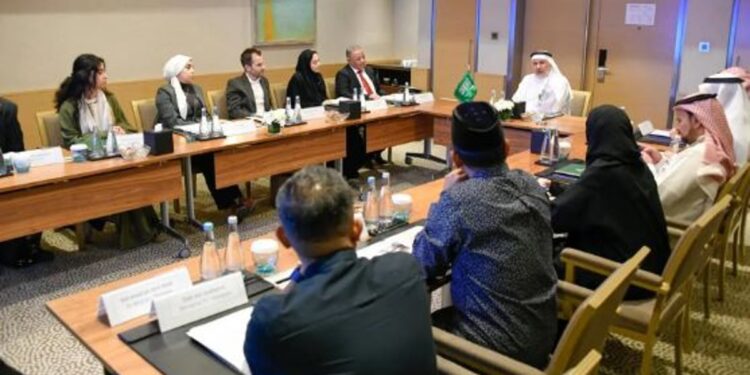 «الربيعة»: البرنامج السعودي لفصل التوائم الملتصقة يجسد التكامل الإنساني الذي اتسمت به المملكة