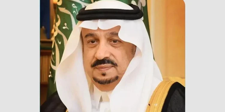 أمير الرياض يشيد بجهود فرع وزارة الموارد البشرية بالمنطقة في تحقيق أعلى مستهدفات بطاقات الأداء المتوازن وخفض معدل البطالة