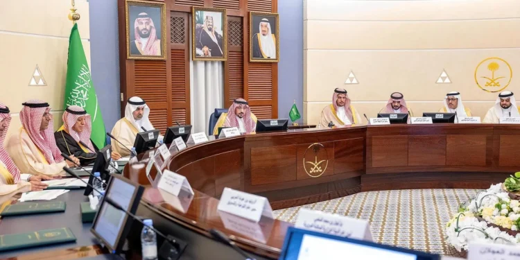 أمير القصيم: الخدمات الصحية في مقدمة الأولويات لتحسين جودة الحياة وتسهيل حصول الجميع على الرعاية الصحية بشكل ميسر ومتطور