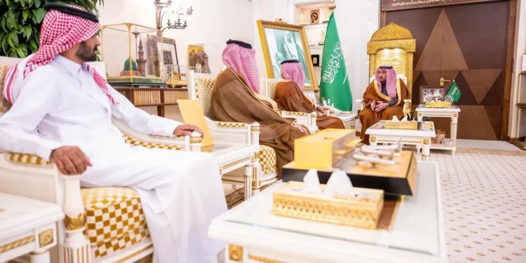 أمير القصيم يتسلم التقرير الختامي لمهرجان ربيع أبانات الأول