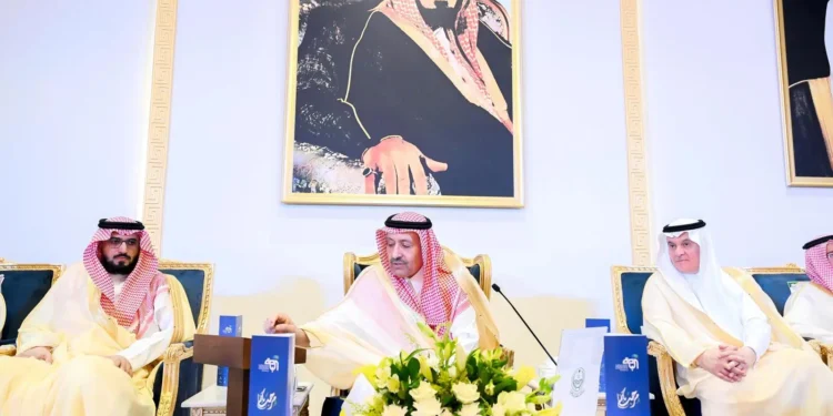 أمير منطقة الباحة يُدشّن ويضع حجر الأساس لـ 36 مشروعًا بيئيًا ومائيًا وزراعيًا بتكلفة تجاوزت مليارين و 400 مليون ريال