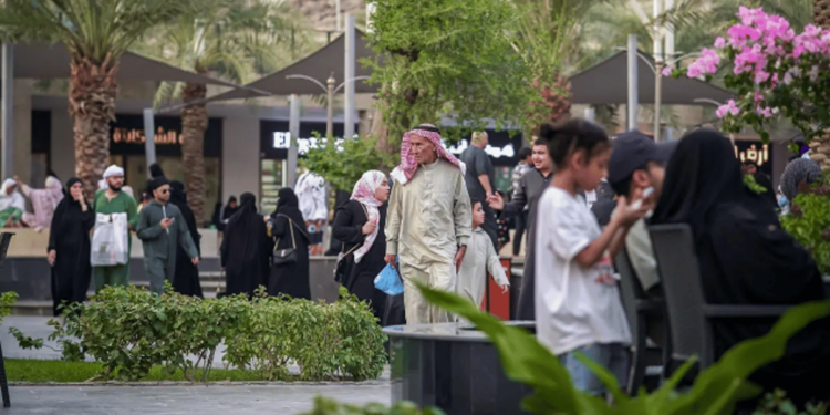 اختتام "فعاليات إجازة الخريف" بحي حراء الثقافي