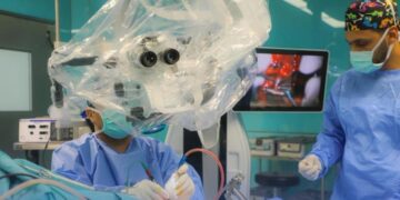 استئصال ورم دون تدخُّل جراحي في “مجمع الملك عبدالله”