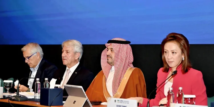الأمير فهد بن جلوي يفتتح عمومية الاتحاد الدولي للخماسي الحديث