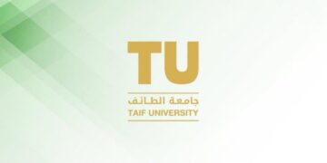 بسبب الأحوال الجوية.. جامعة الطائف تحول الدراسة الحضورية إلى التعليم عن بُعد غدًا