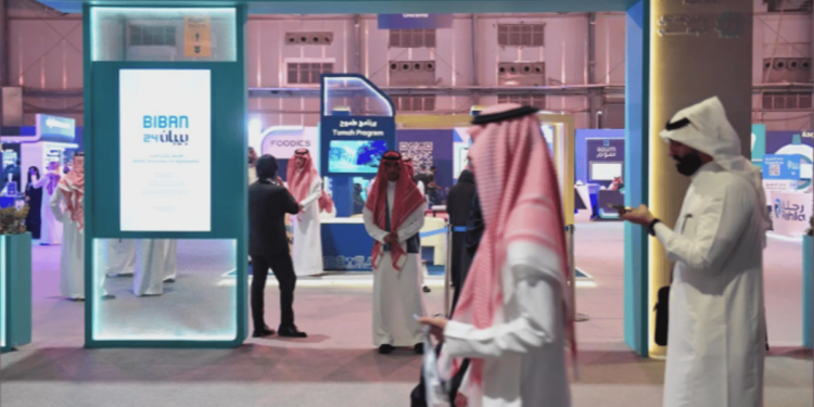 «بيبان 24».. بوابة استثمارية شاملة لأكثر من 10 آلاف فرصة للنمو في 19 قطاعًا