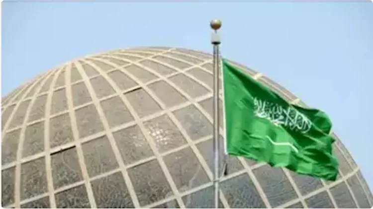 توافد زعماء وممثلي الدول إلى الرياض للمشاركة في القمة العربية الإسلامية (فيديو)