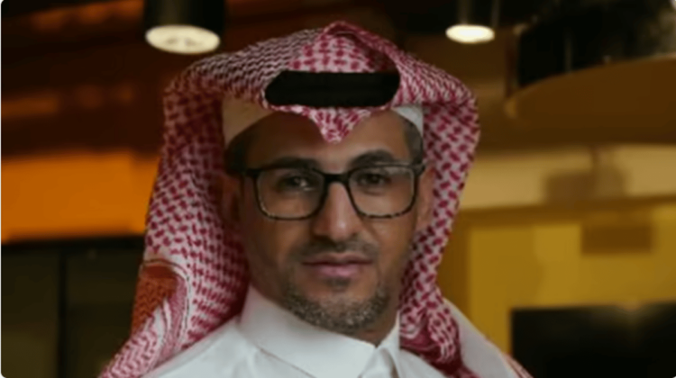 خبير موارد بشرية يحدد مزايا وشروط العمل «عن بعد»