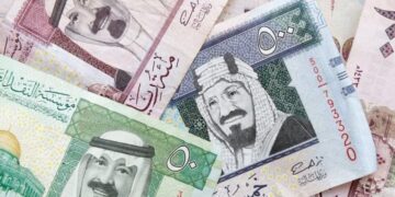 سعر الريال مقابل الدولار والعملات الأجنبية اليوم الثلاثاء 17-5-1446